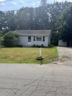 11 Patterson St, Lisbon, ME 04250