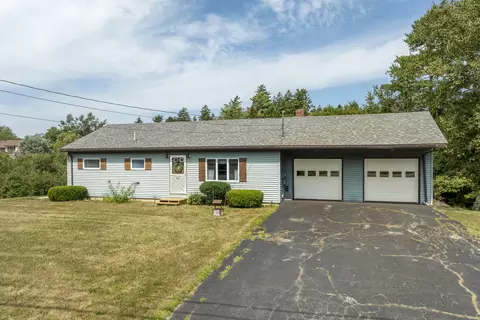 Exterior - 377 Pleasant Point Rd, Cushing, ME 04563 photo 4 of 6