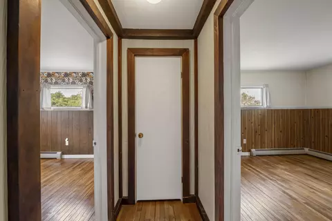 Entry Way - 377 Pleasant Point Rd, Cushing, ME 04563 photo 2 of 3