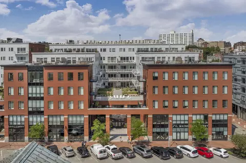 383 Commercial St #305, Portland, ME 04101