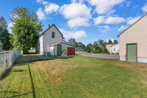 Exterior - 263 Huston Rd, Gorham, ME 04038 photo 6 of 8