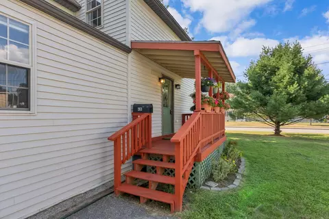 Exterior - 263 Huston Rd, Gorham, ME 04038 photo 4 of 8
