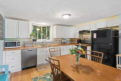 Kitchen - 263 Huston Rd, Gorham, ME 04038 photo 1 of 2