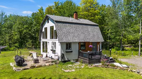 76 Cross Rd, Shapleigh, ME 04076