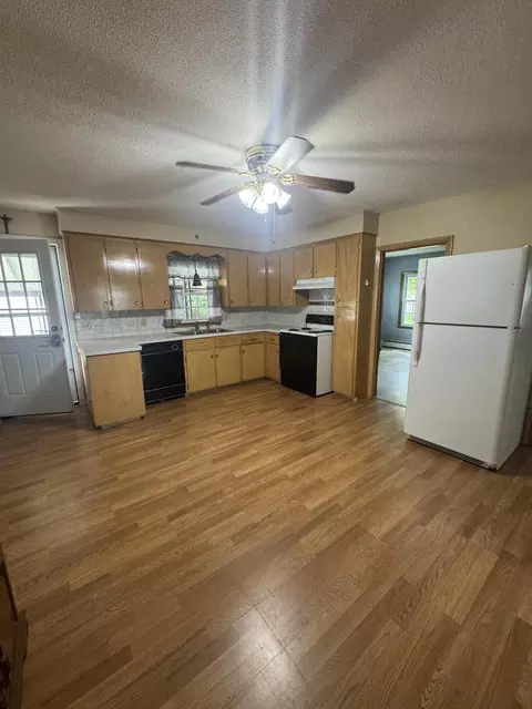 Kitchen - 48 Sylvan Ave, Lewiston, ME 04240 photo 3 of 3