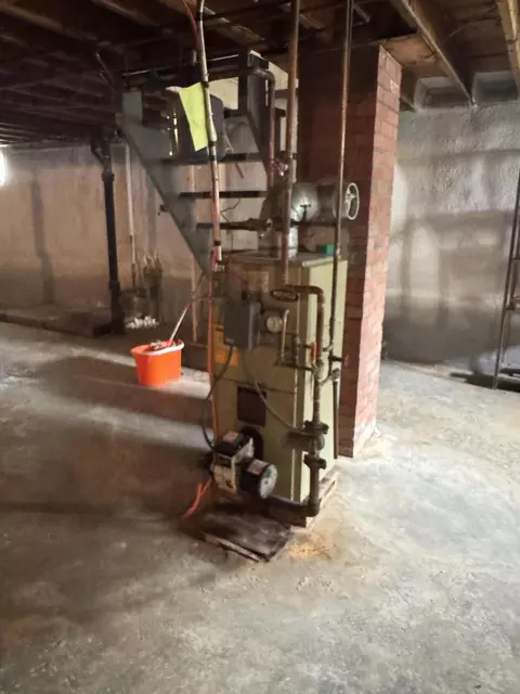 Entry Way - 48 Sylvan Ave, Lewiston, ME 04240 photo 1 of 1
