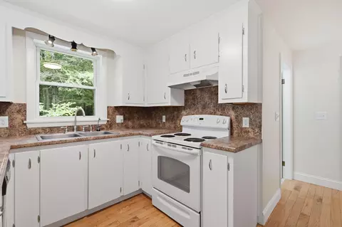 Kitchen - 24 Crockett Rd, Gorham, ME 04038 photo 3 of 4