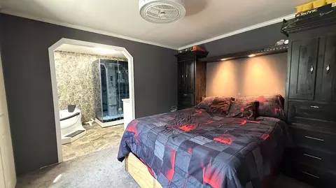 Bedroom - 77 Line Rd, Dexter, ME 04930 photo 1 of 3
