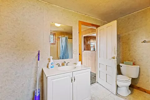 Bath - 178 River Rd, Benton, ME 04901 photo 1 of 2