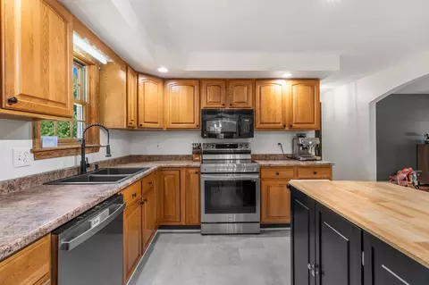 Kitchen - 67 Mcclellan Dr, Glenburn, ME 04401 photo 5 of 5