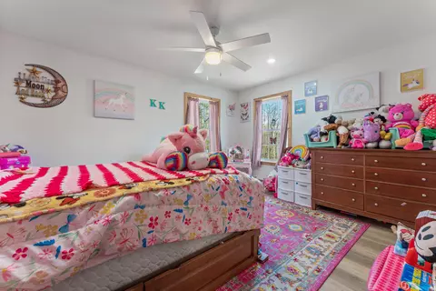 Bedroom - 3312 W River Rd, Sidney, ME 04330 photo 10 of 14