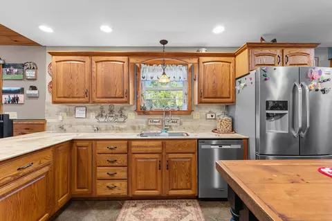 Kitchen - 3312 W River Rd, Sidney, ME 04330 photo 2 of 5