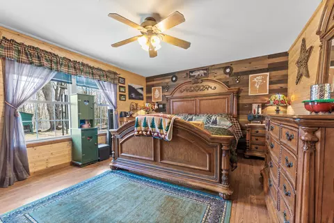 Bedroom - 3312 W River Rd, Sidney, ME 04330 photo 1 of 14