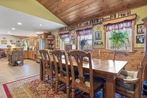 Dining - 3312 W River Rd, Sidney, ME 04330 photo 2 of 2
