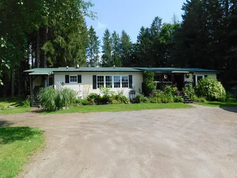 15 Anderson Ln, Canaan, ME 04924