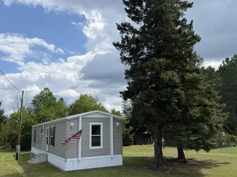 140 Oakfield Smyrna Rd, Oakfield, ME 04763