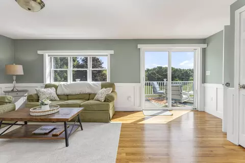 Living - 6 Settlers Way, Gorham, ME 04038 photo 1 of 4