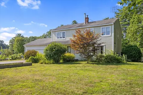 Exterior - 332 Pool St, Biddeford, ME 04005 photo 4 of 6