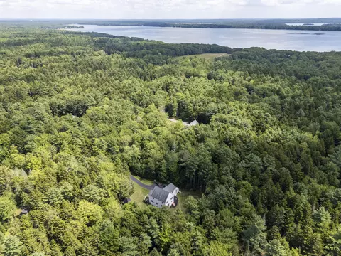 View/Area - 7 Arrowhead Ridge Rd, Freeport, ME 04032 photo 1 of 3