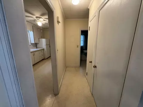 Entry Way - 6 Fairview Ave, Augusta, ME 04330 photo 1 of 1