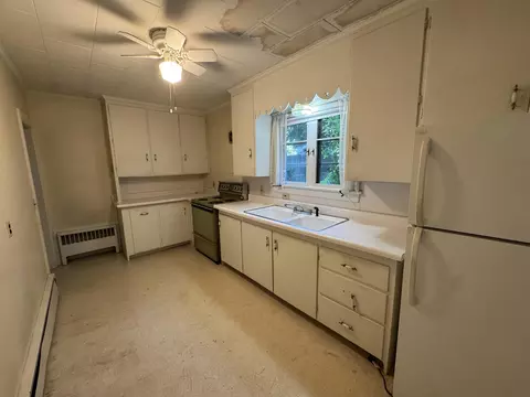 Kitchen - 6 Fairview Ave, Augusta, ME 04330 photo 1 of 1