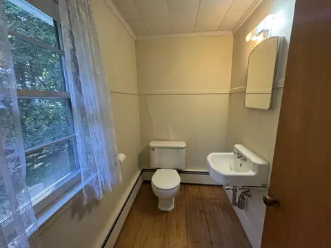 Bath - 6 Fairview Ave, Augusta, ME 04330 photo 2 of 2