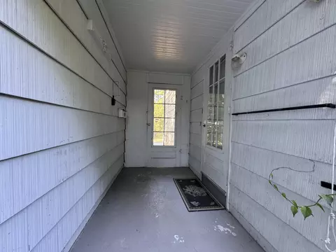 Exterior - 6 Fairview Ave, Augusta, ME 04330 photo 9 of 9