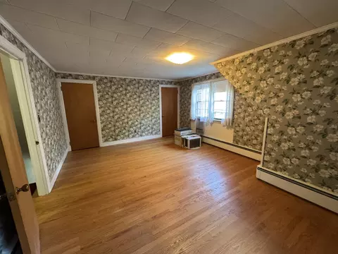Bedroom - 6 Fairview Ave, Augusta, ME 04330 photo 4 of 7