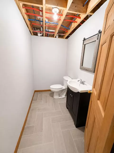 Bath - 866 Greenbush Rd, Exeter, ME 04435 photo 3 of 3
