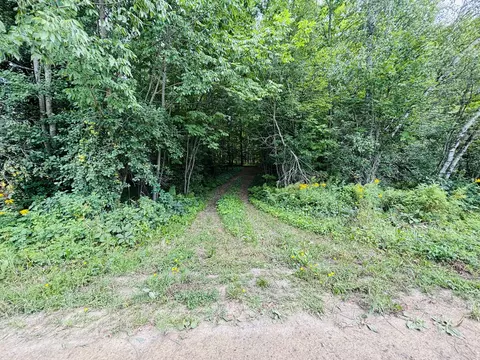 13 Lower Notch Rd, Garland, ME 04939