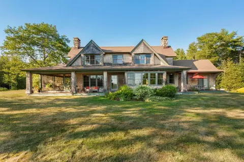 Exterior - 378 Mill Rd, Edgecomb, ME 04556 photo 2 of 10