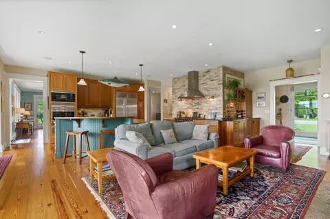 Living - 378 Mill Rd, Edgecomb, ME 04556 photo 3 of 6