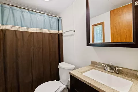 Bath - 431 Juniper Ln S, Sidney, ME 04330 photo 4 of 4