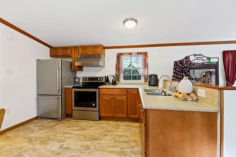 Kitchen - 431 Juniper Ln S, Sidney, ME 04330 photo 1 of 4