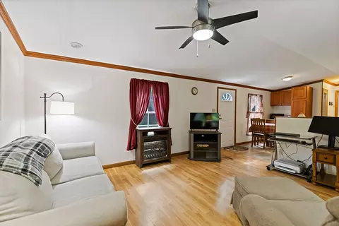 Living - 431 Juniper Ln S, Sidney, ME 04330 photo 3 of 3