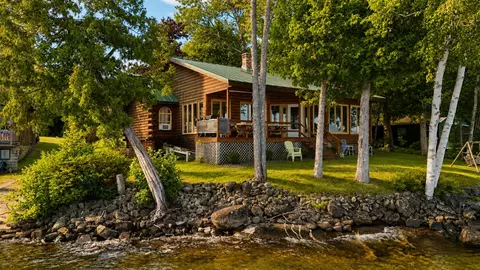 79 Nelson Ave, Greenville, ME 04441