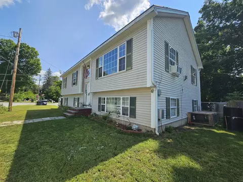 41 E Leavitt St, Skowhegan, ME 04976