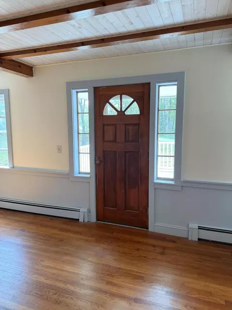 Entry Way - 7 Englebrekt Rd, Edgecomb, ME 04556 photo 1 of 3