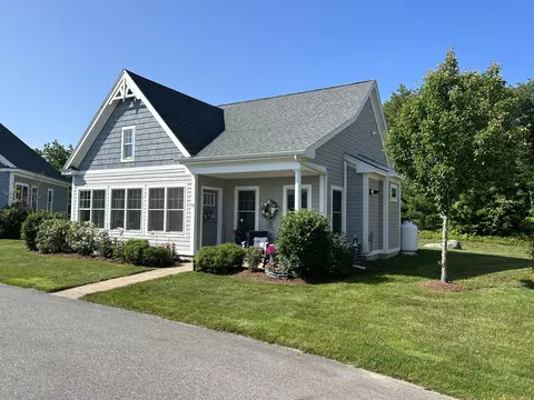 23 Adams Ln #4, Arundel, ME 04046