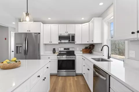 Kitchen - 2 Shepherd Ln #1, Windham, ME 04062 photo 1 of 3