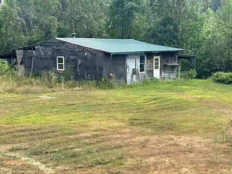 Exterior - 7 Thomas Rd, Sangerville, ME 04479 photo 1 of 4