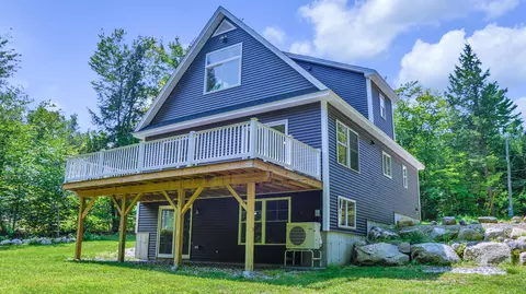435 Hancock Pond Rd, Sebago, ME 04029