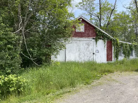 0 Us 1, Whiting, ME 04691