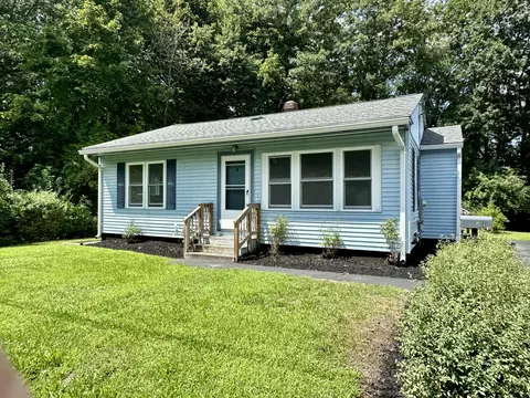 41 Hall Ave, Saco, ME 04072