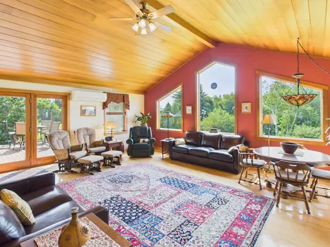 18 Home Farm Rd, Caribou, ME 04736