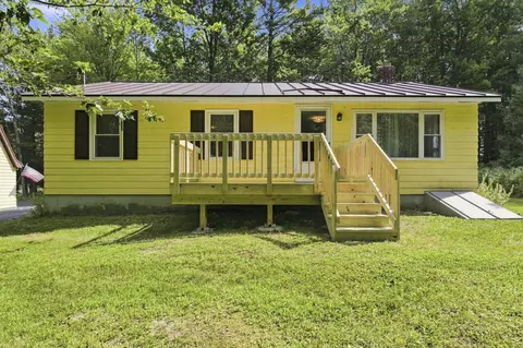 Exterior - 174 Davis Rd, Fairfield, ME 04937 photo 5 of 8