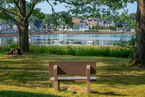 3 Church St, Kennebunkport, ME 04046