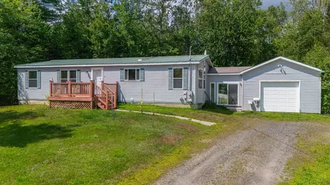 14 Josephine Ln, Brunswick, ME 04011