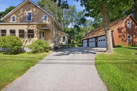 84 Old Greene Rd, Lewiston, ME 04240