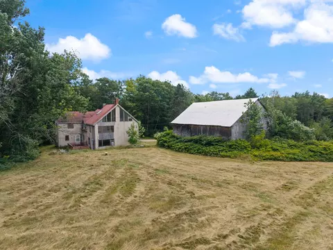 Exterior - 10 Old Thorne Rd, Baldwin, ME 04024 photo 2 of 10